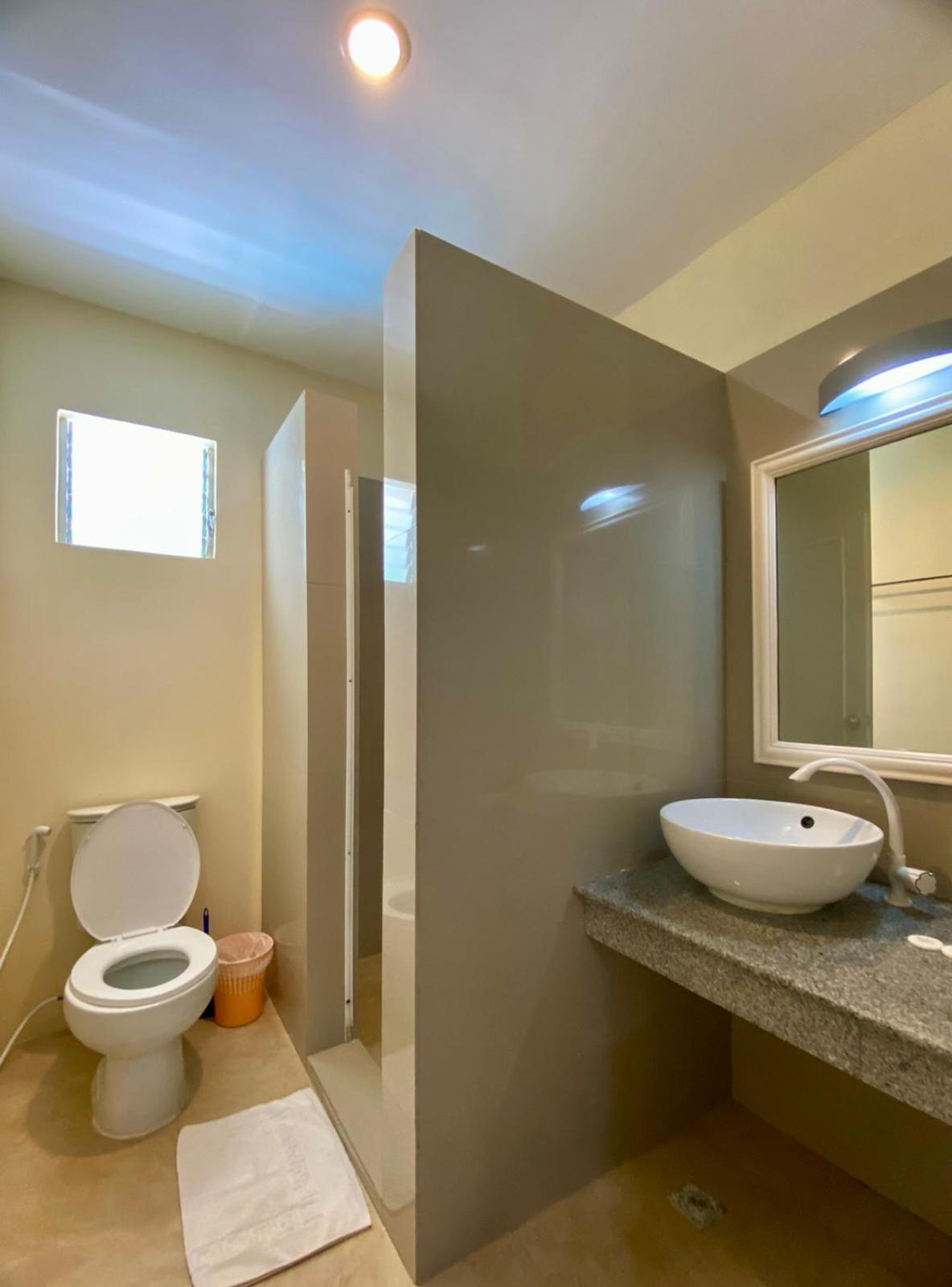 Regents Park Resort 3*