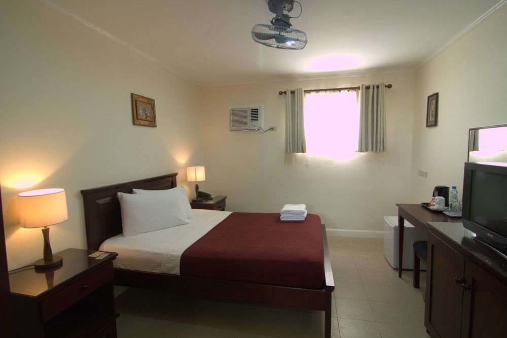 Regents Park Resort 3*