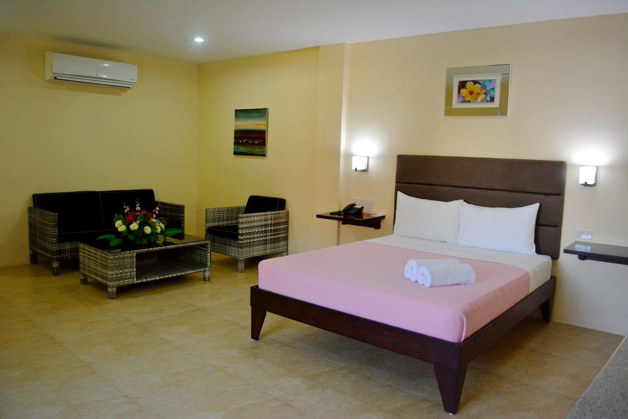 Regents Park Resort Panglao