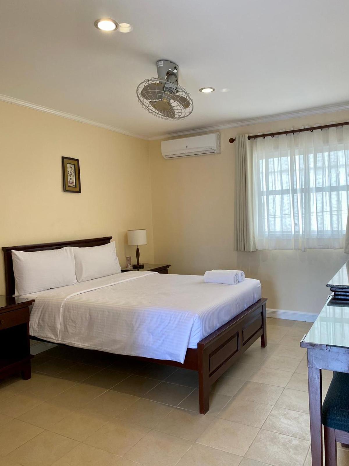 Resort Regents Park Panglao