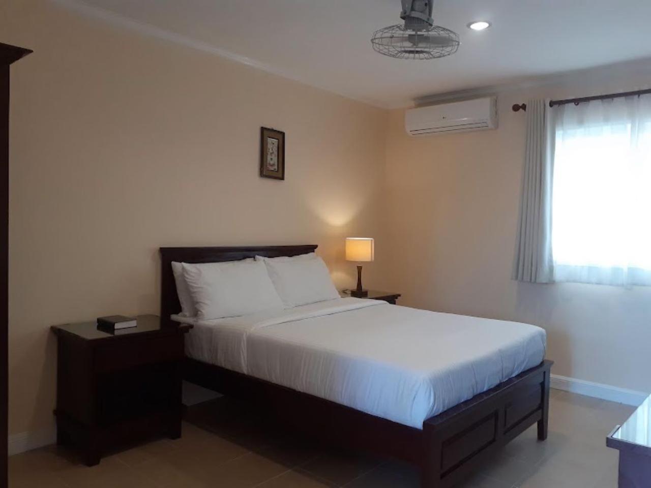 Regents Park Resort 3*