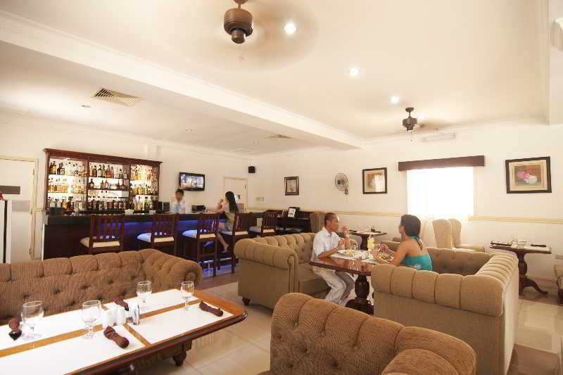 Resort Regents Park Panglao